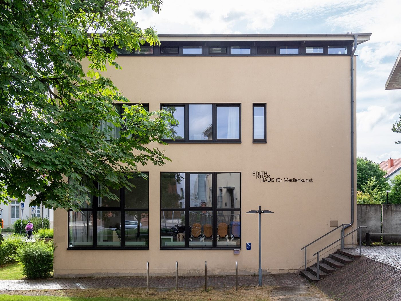 Führung durch „Poems of Unrest“ im Haus für Medienkunst