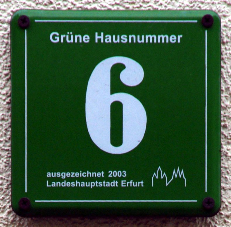 Grüne Hausnummer (Archivfoto)