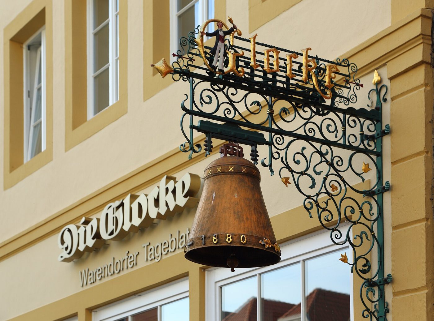 Nordmetall signalisiert Spende für Umbau der Glocke