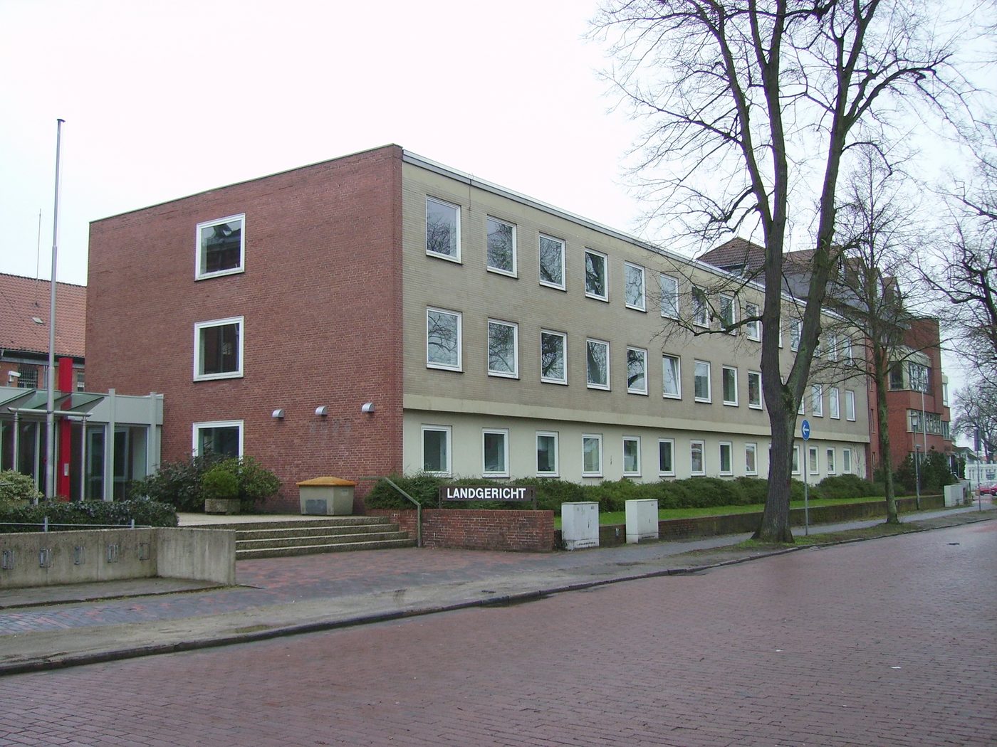 Prozess in Verden: 42-Jähriger wegen Kindesmissbrauchs angeklagt